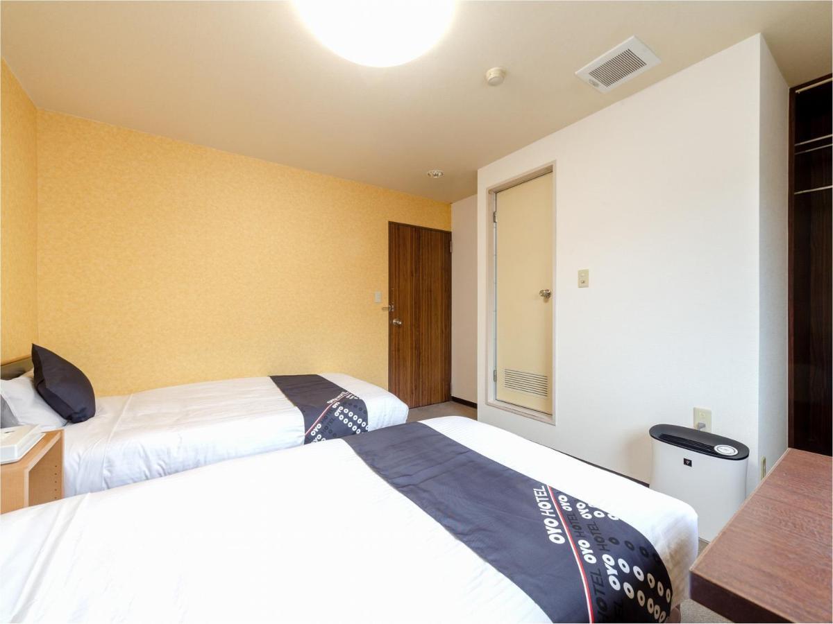 Business Hotel Yanagi Kitakyushu Kokura Kültér fotó